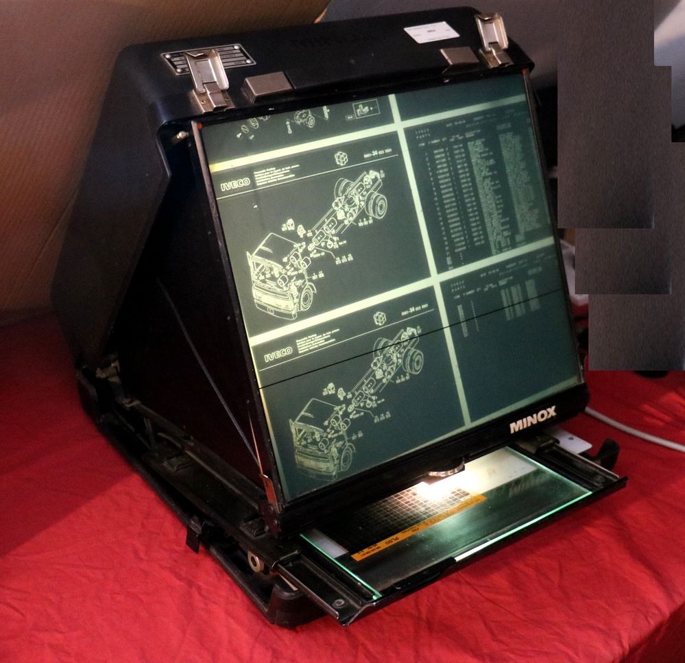 MINOX Microfiche Lesegerät portables Koffer Lesegerät