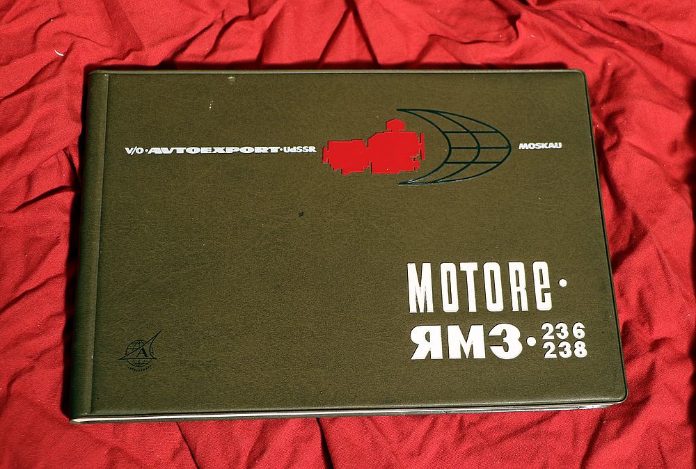 JaMZ 236 , 238     Anleitung Dieselmotor V6 und V8