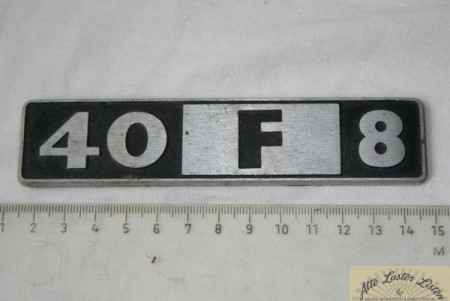 Iveco Fiat Schriftzug   40 F 8