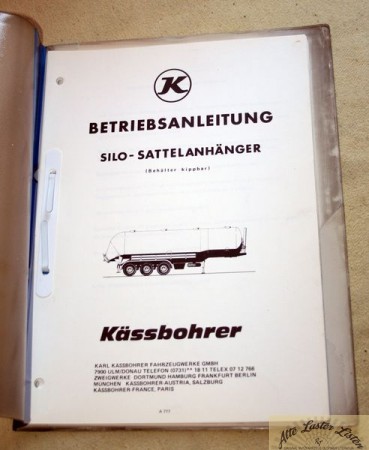 Kässbohrer  Silo Sattelanhänger  kippbar