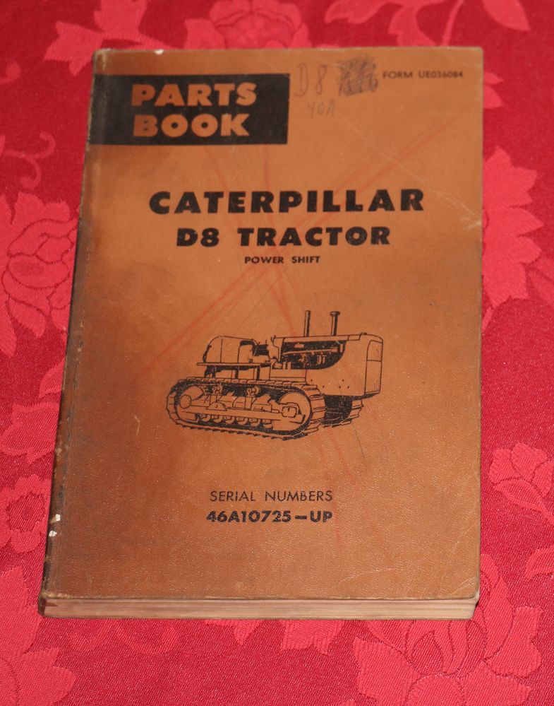 10980 CATERPILLAR D 8 Tractor Parts Book