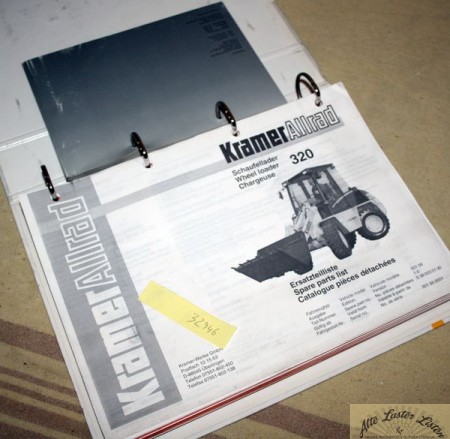 KRAMER  Allrad      320     Radlader