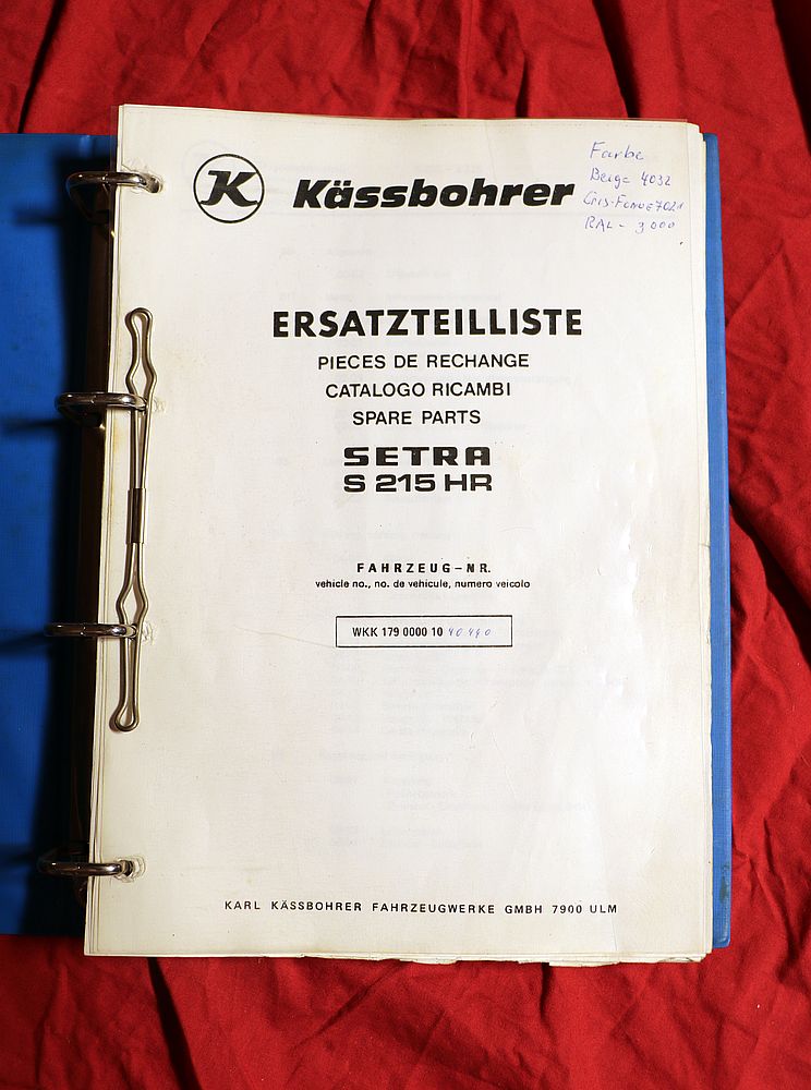 SETRA S 215 HR , Bus Ersatzteilliste